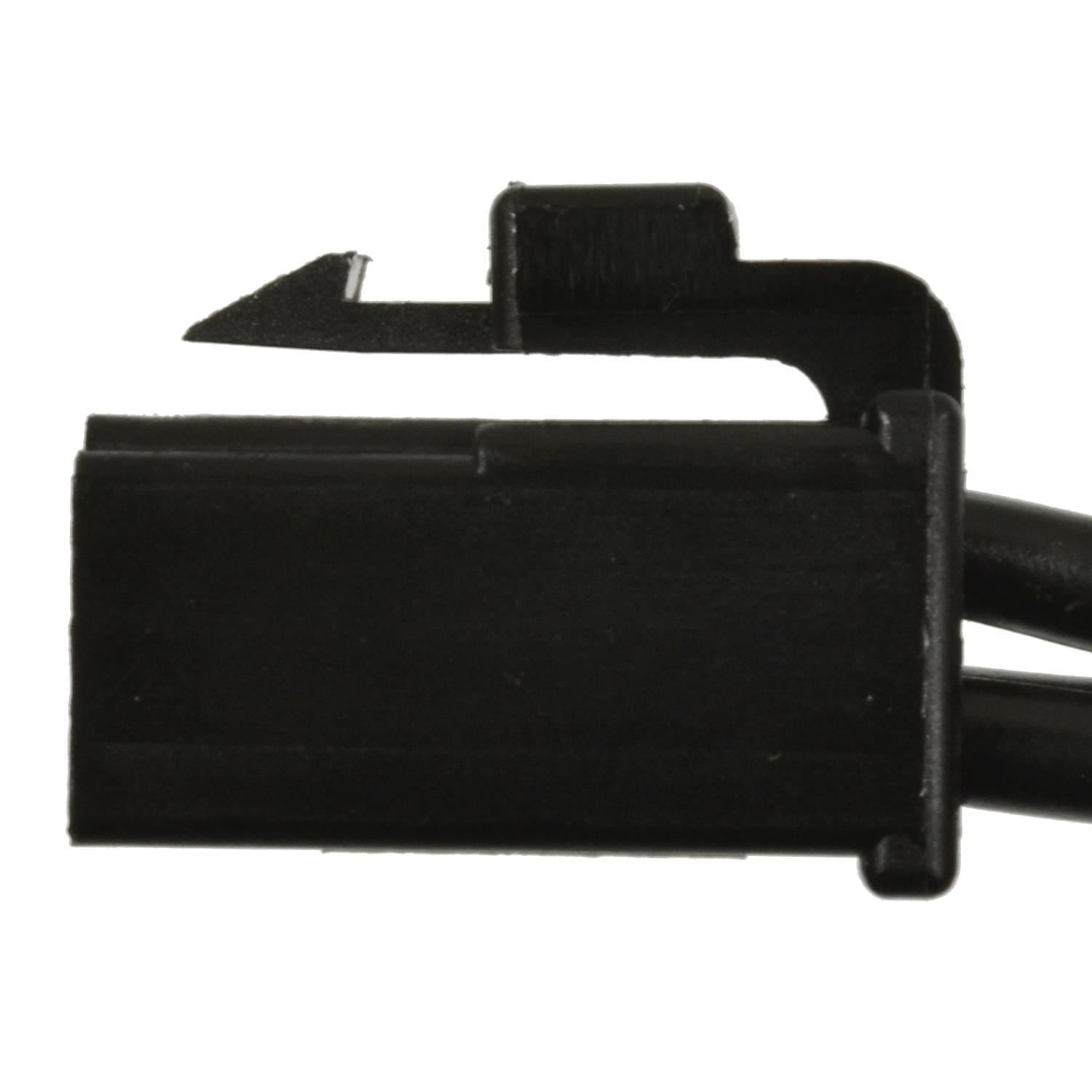 Standard Motor Products S1519 - Time Delay Relay Accessory Connector Standard Motor Products S1519 A/C Clutch Control Relay Harness Connector product image 1 of 3