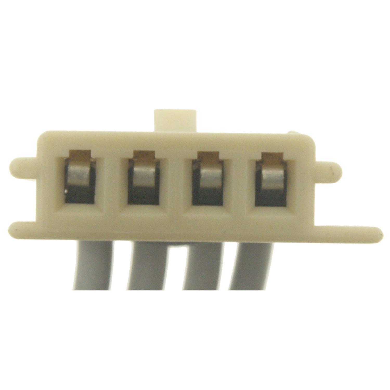 Standard Motor Products S1641 - Windshield Wiper Switch Connector Standard Motor Products S1641 4WD Indicator Lamp Switch Connector product image 1 of 3