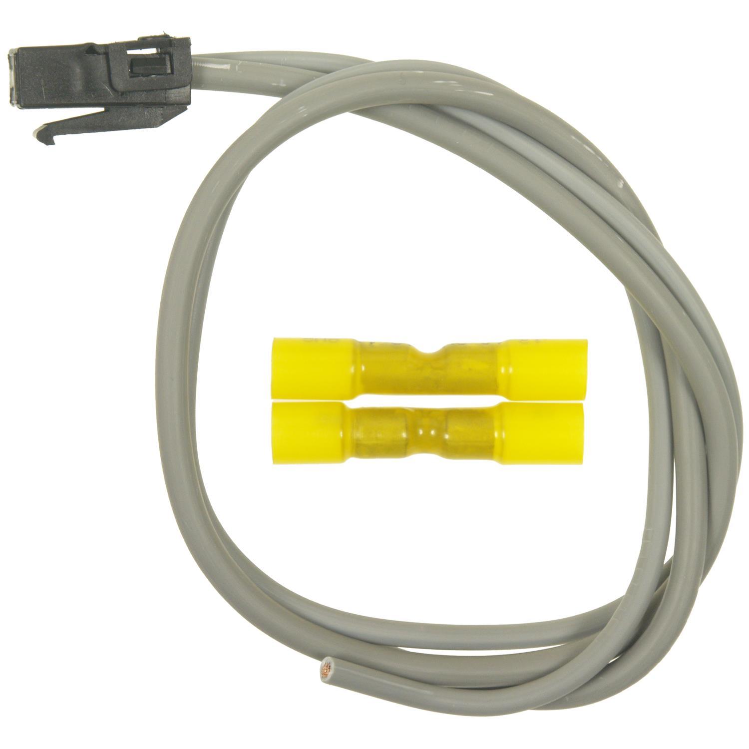 Standard Motor Products S1646 - Cruise Control Release Switch Connector Standard Motor Products S1646 Clutch Pedal Position Switch Connector product image 2 of 3
