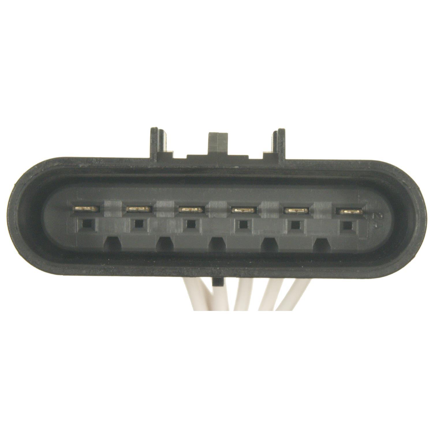 Standard Motor Products S1671 - Headlight Switch Connector Standard Motor Products S1671 Body Wiring Harness Connector product image 1 of 3