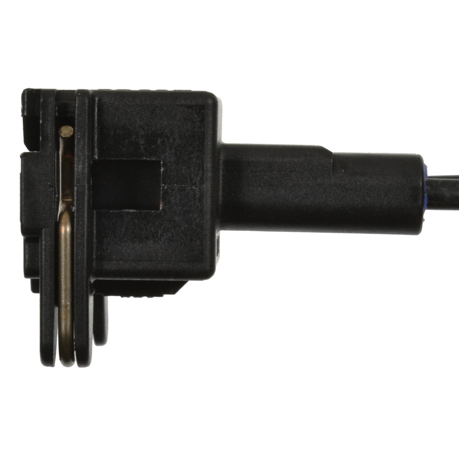 Standard Motor Products S1858 - Fog Light Connector Standard Motor Products S1858 Fog Light Connector product image 1 of 3