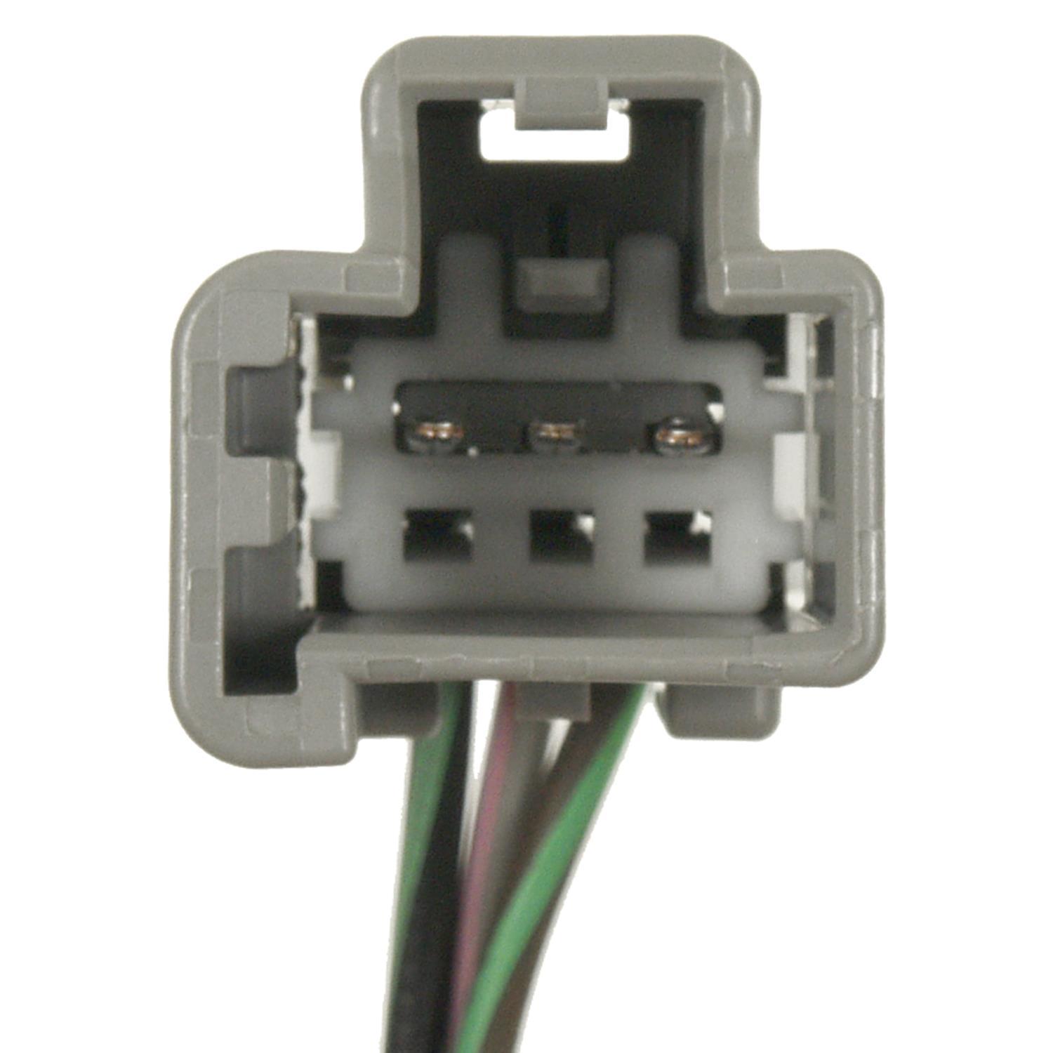 Standard Motor Products S1921 - Windshield Wiper Motor Connector Standard Motor Products S1921 Windshield Wiper Motor Connector product image 1 of 3