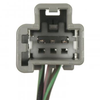 2002 Dodge Caravan Windshield Wiper Motor Connector Standard Motor Products S1921 image 1 of 3
