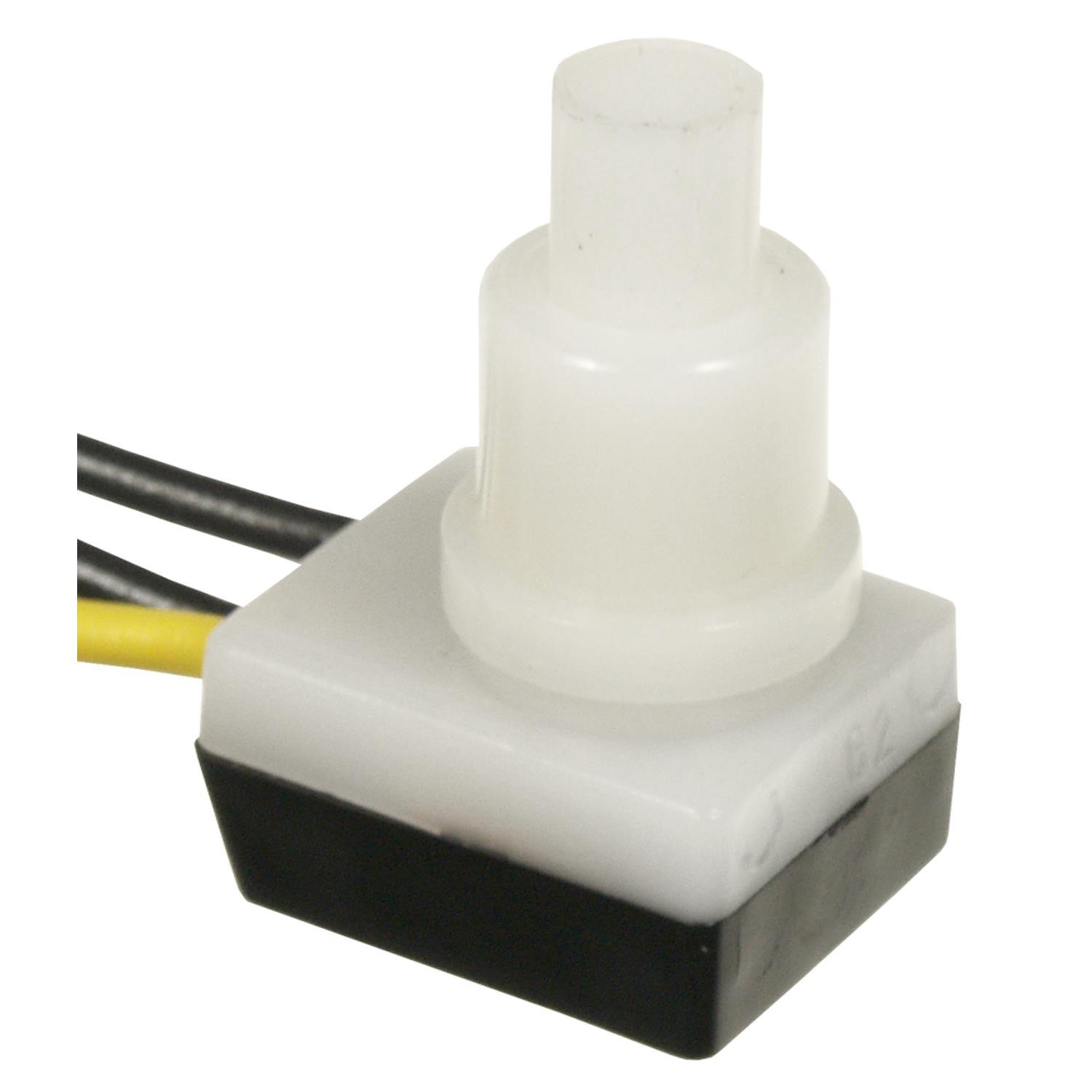 Standard Motor Products S1951 - Overhead Console Wiring Harness Connector Standard Motor Products S1951 Overhead Console Wiring Harness Connector product image 1 of 3