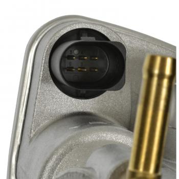 2005 Volkswagen Jetta Fuel Injection Throttle Body Standard Motor Products S20081 image 3 of 3