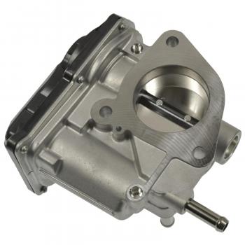 2017 Toyota Prius C Fuel Injection Throttle Body Standard Motor Products S20135 image 1 of 3