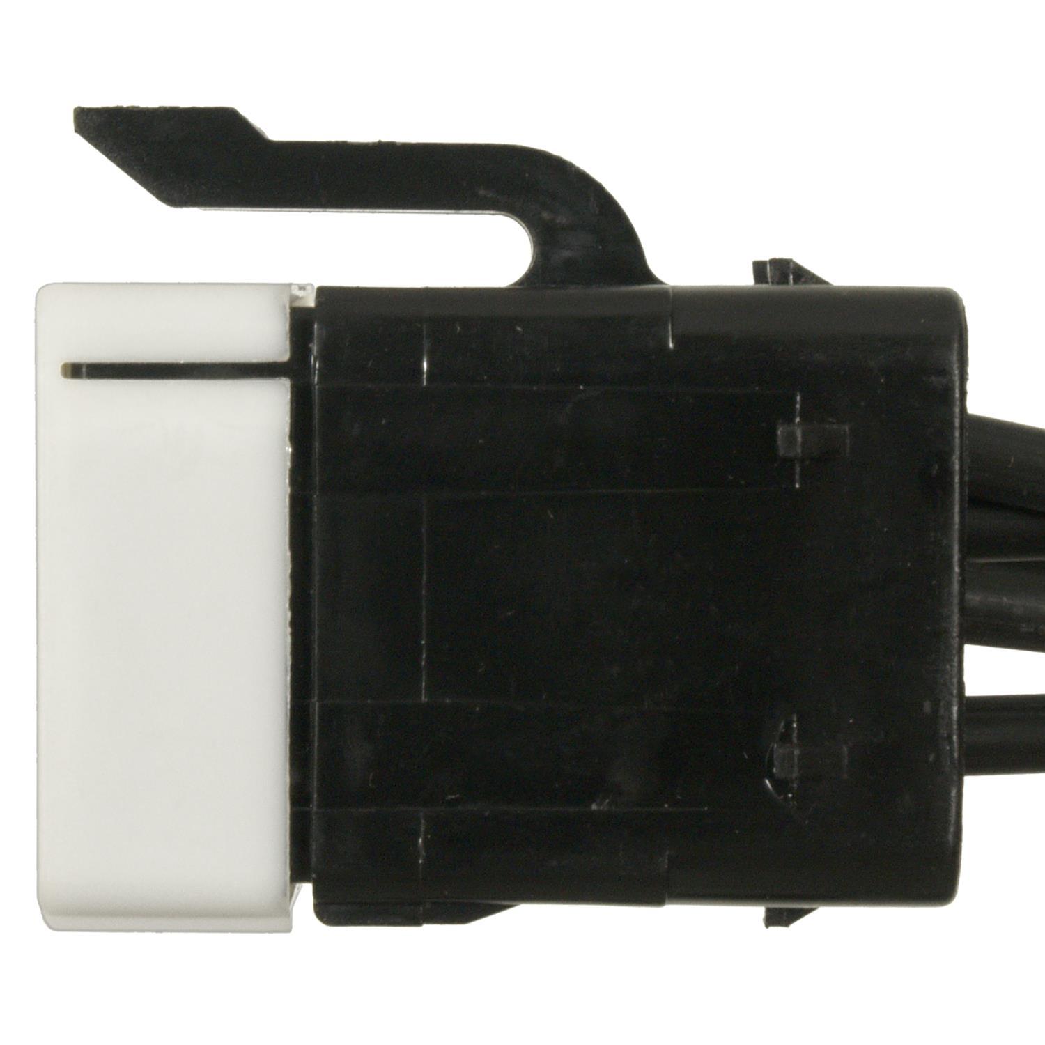 Standard Motor Products S2067 - HVAC Blower Motor Connector Standard Motor Products S2067 HVAC Blower Motor Connector product image 1 of 3