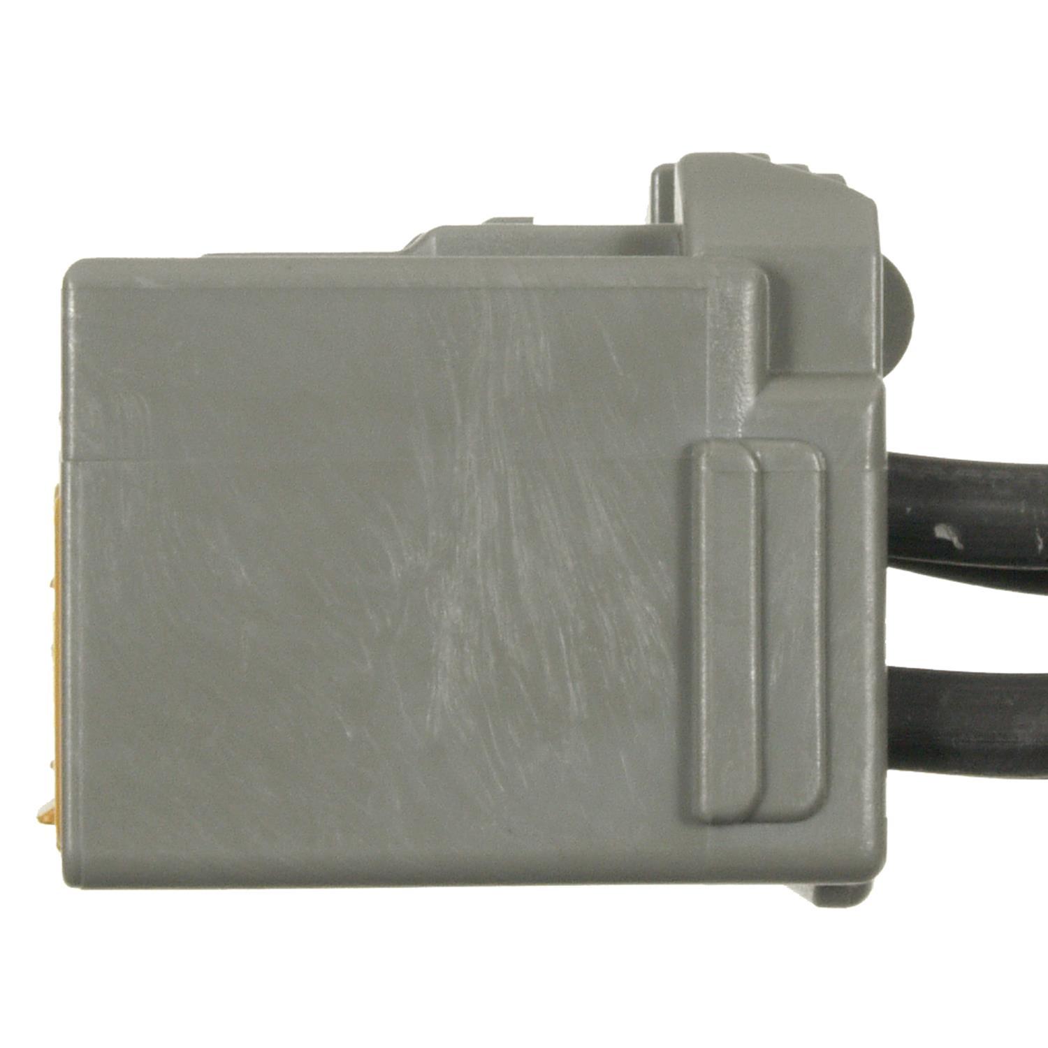 Standard Motor Products S2094 A/C Compressor Cut-Out Switch Harness Connector product image 1 of 3
