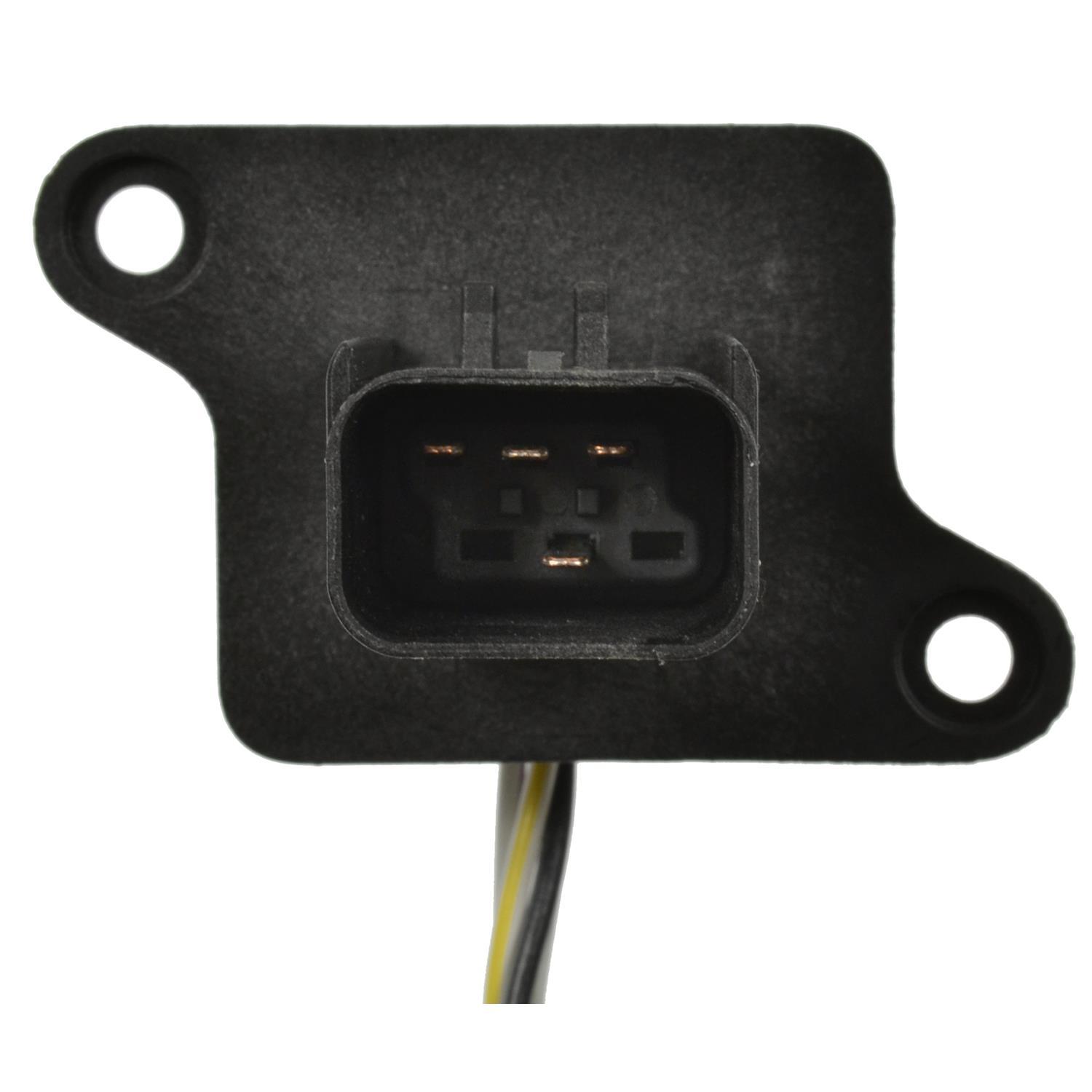 Standard Motor Products S2134 - Tail Lamp Socket Standard Motor Products S2134 Brake / Tail / Turn Signal Light Connector product image 3 of 3