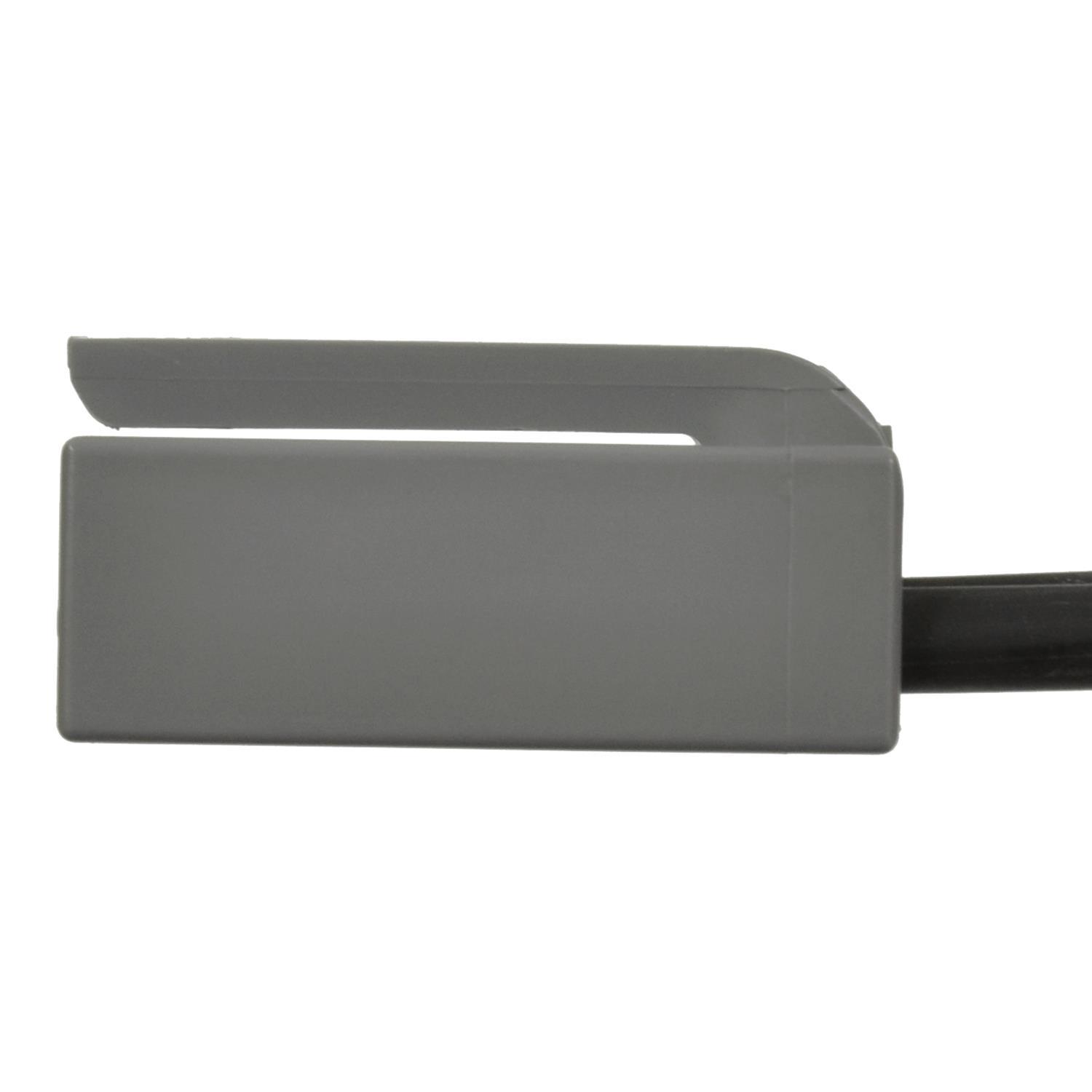 Standard Motor Products S2160 - Windshield Wiper Motor Connector Standard Motor Products S2160 Brake Fluid Level Sensor Connector product image 1 of 3