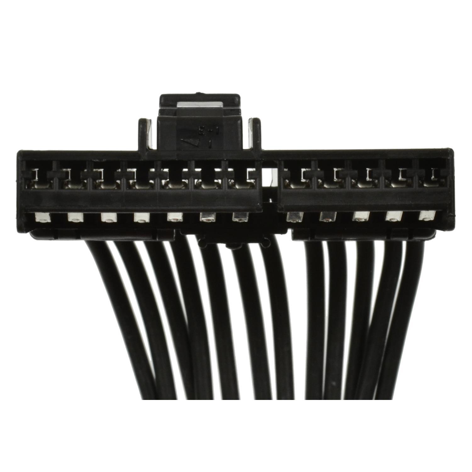 Standard Motor Products S2205 - Instrument Panel Connector Standard Motor Products S2205 Instrument Panel Connector product image 3 of 3
