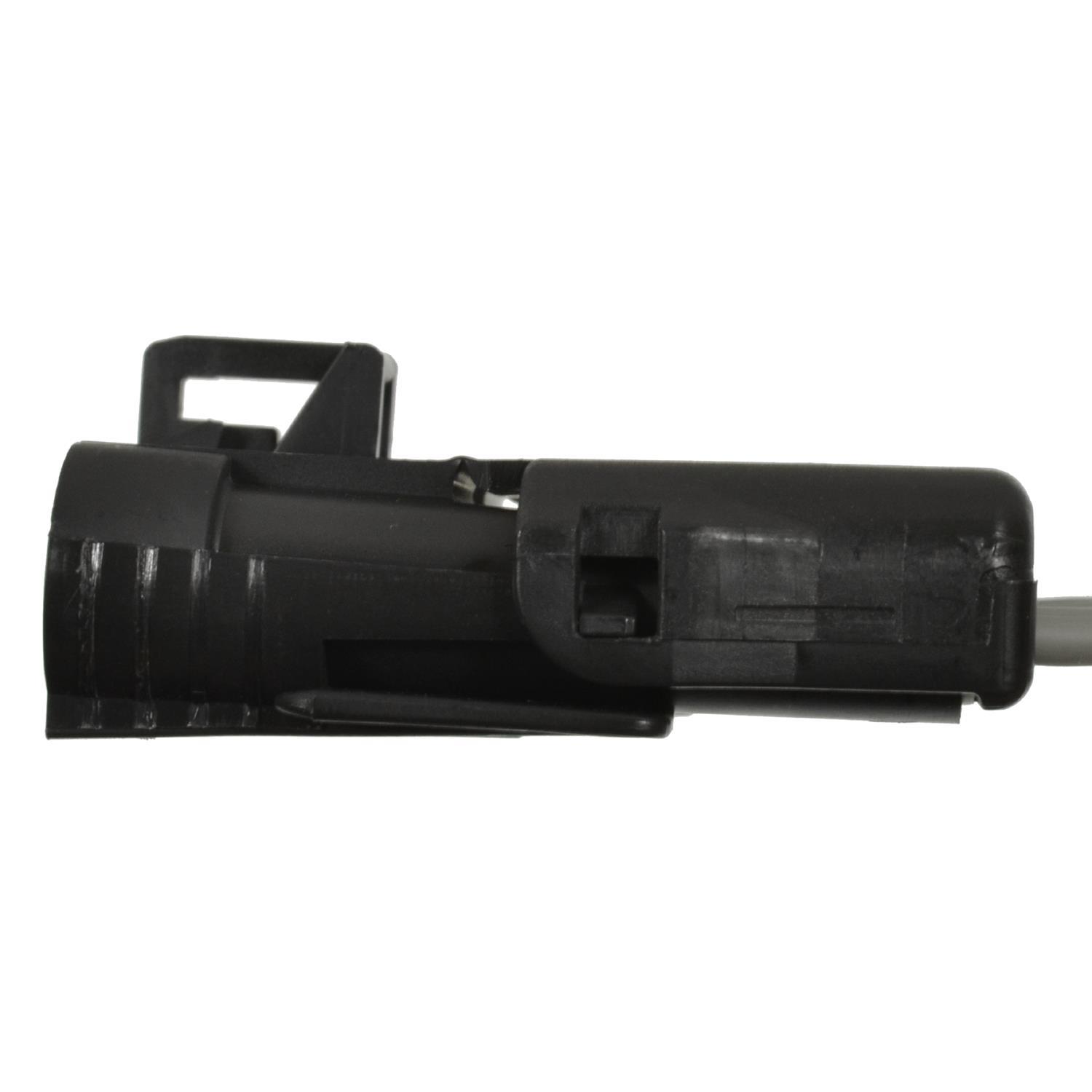 Standard Motor Products S2261 A/C Compressor Cut-Out Switch Harness Connector product image 1 of 3