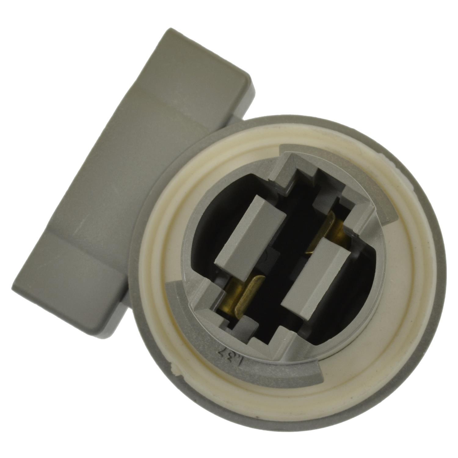 Standard Motor Products S2288 - Tail Lamp Socket Standard Motor Products S2288 Cornering Light Socket product image 1 of 3