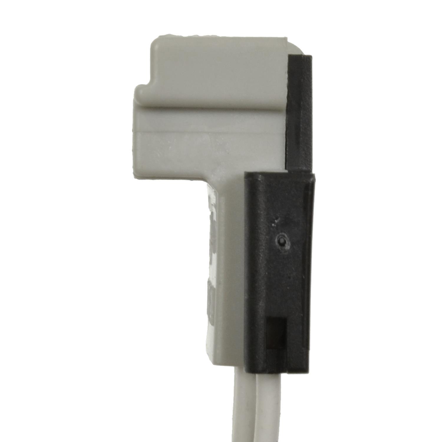 Standard Motor Products S2310 - Power Window Switch Connector Standard Motor Products S2310 Power Window Switch Connector product image 1 of 3