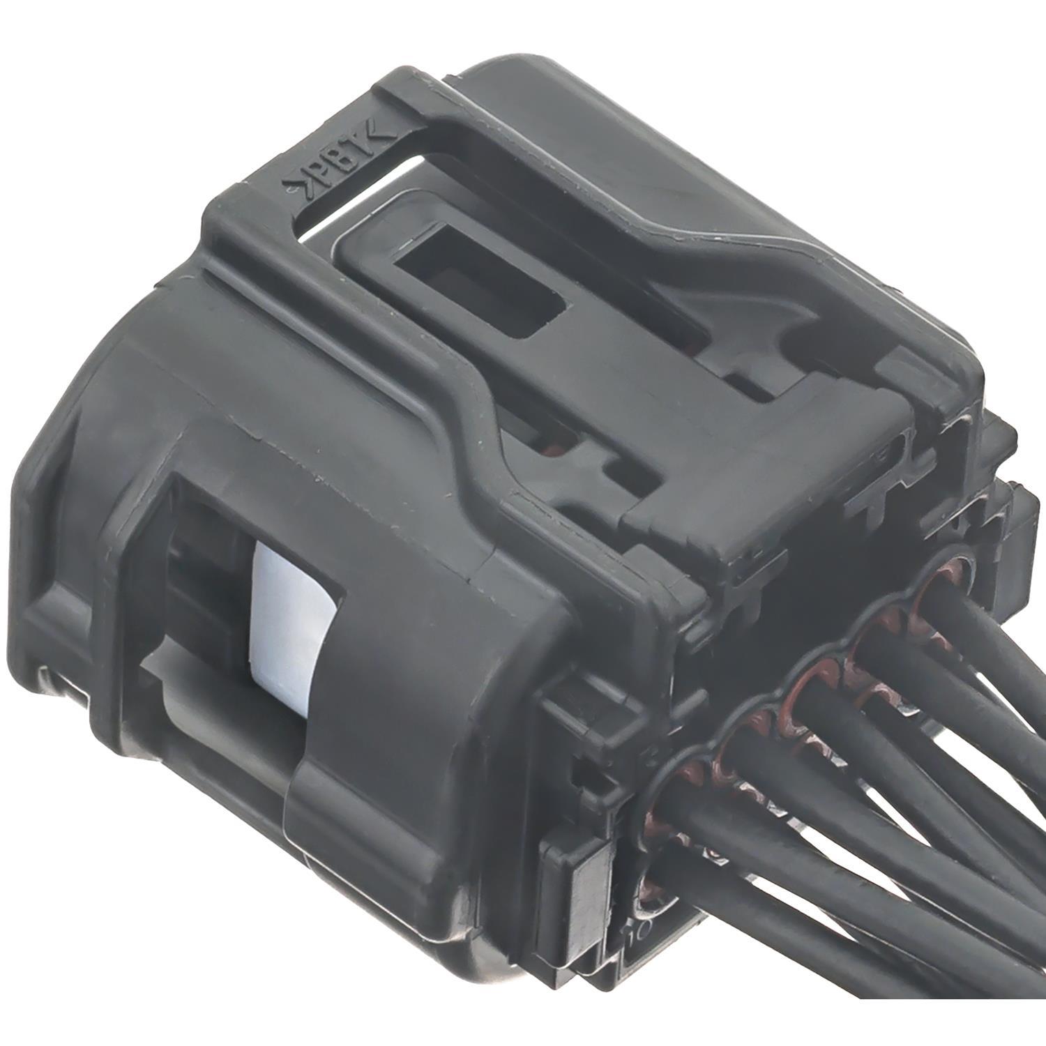 Standard Motor Products S2846 - Blind Spot Detection Sensor Connector Standard Motor Products S2846 Blind Spot Detection Sensor Connector product image 4 of 4