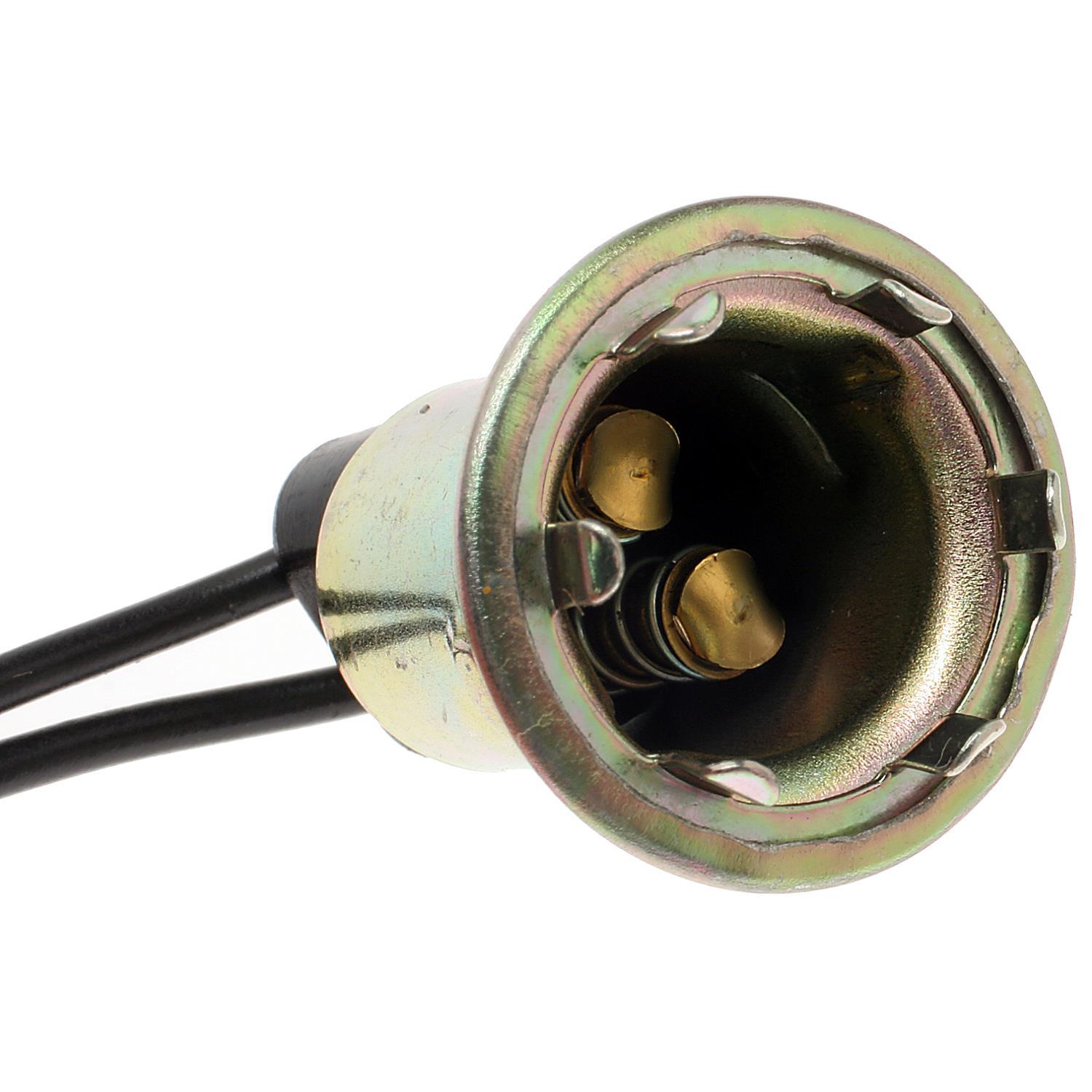 Standard Motor Products S32 - Tail Lamp Socket Standard Motor Products S32 Back Up Light Socket product image 3 of 3