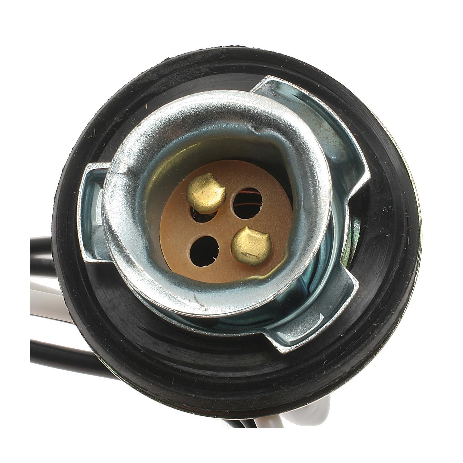 Standard Motor Products S504 - Tail Lamp Socket Standard Motor Products S504 Back Up Light Socket product image 2 of 3