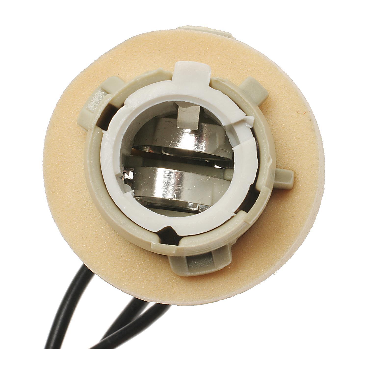 Standard Motor Products S510 - Tail Lamp Socket Standard Motor Products S510 Back Up Light Socket product image 3 of 3