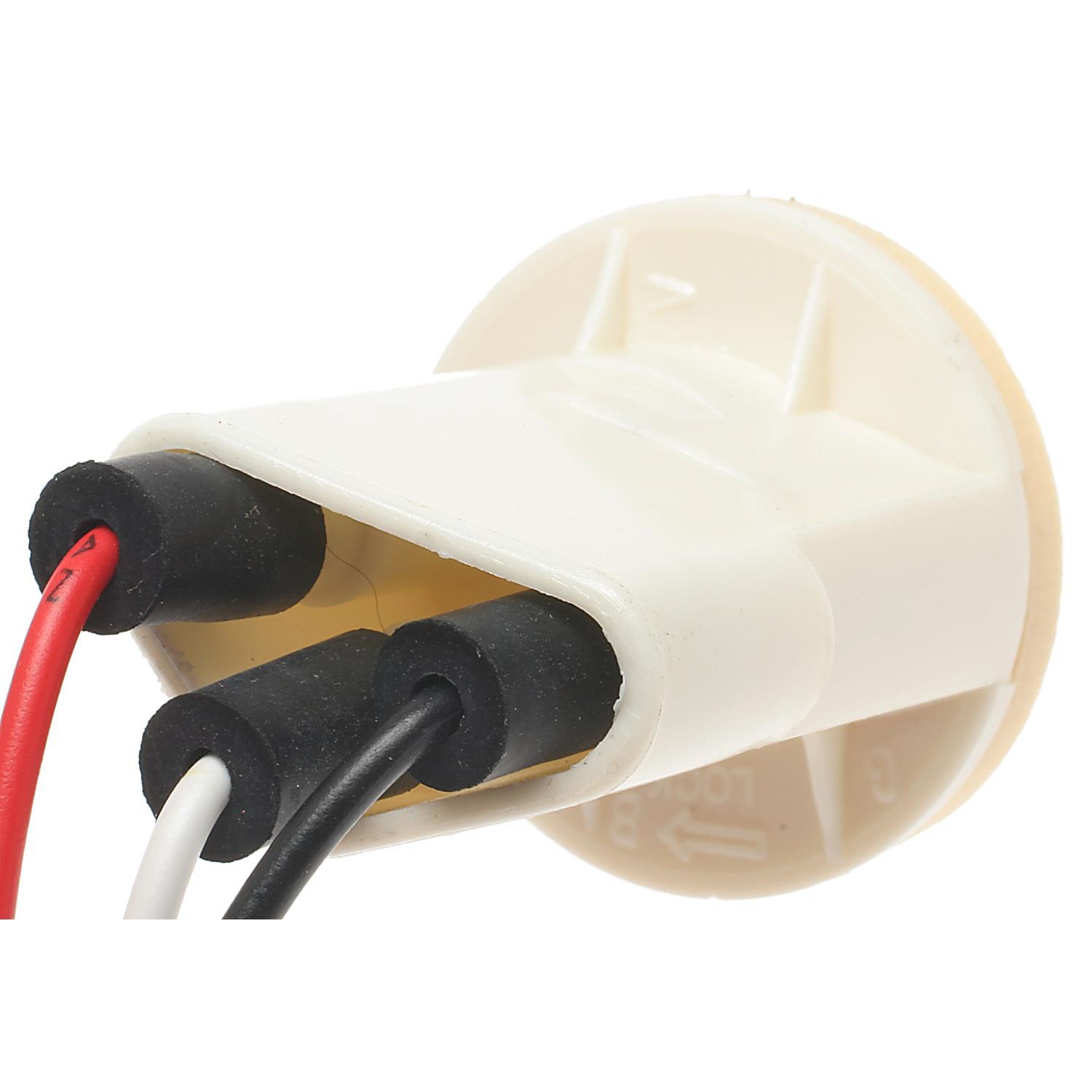 Standard Motor Products S519 - Tail Lamp Socket Standard Motor Products S519 Back Up Light Socket product image 1 of 3
