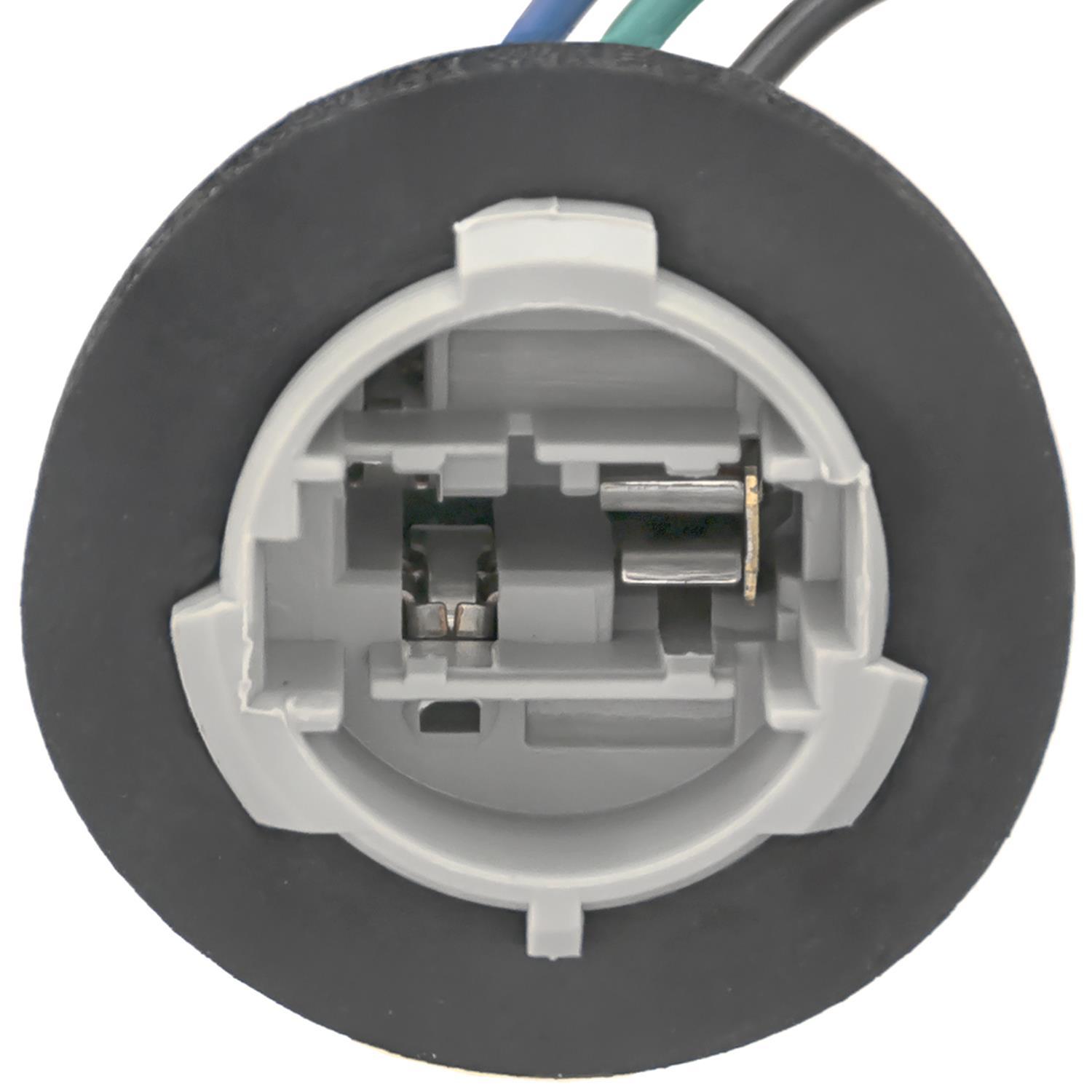 Standard Motor Products S548 - Tail Lamp Socket Standard Motor Products S548 Back Up Light Socket product image 1 of 4