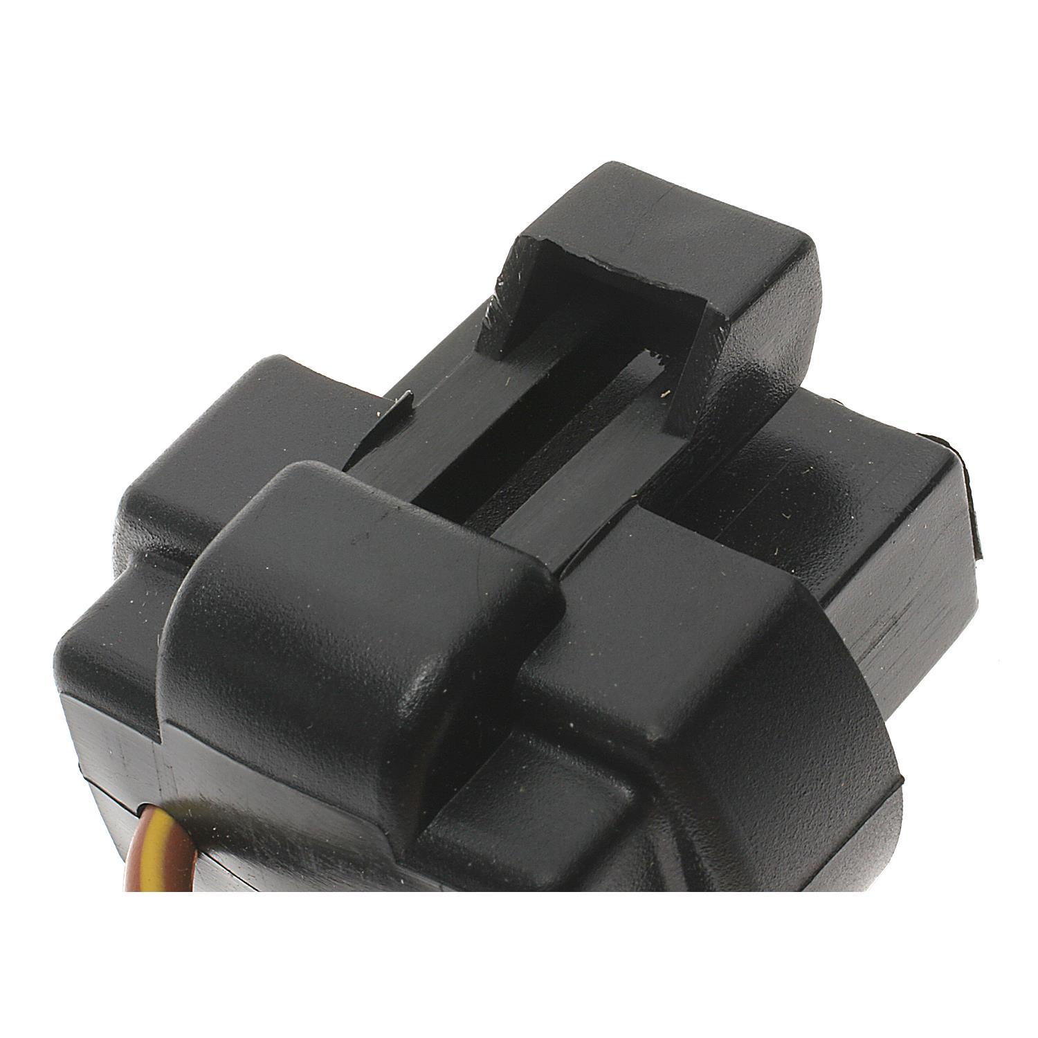 Standard Motor Products S610 - A/C Clutch Cycle Switch Connector Standard Motor Products S610 A/C Clutch Cycle Switch Connector product image 1 of 3