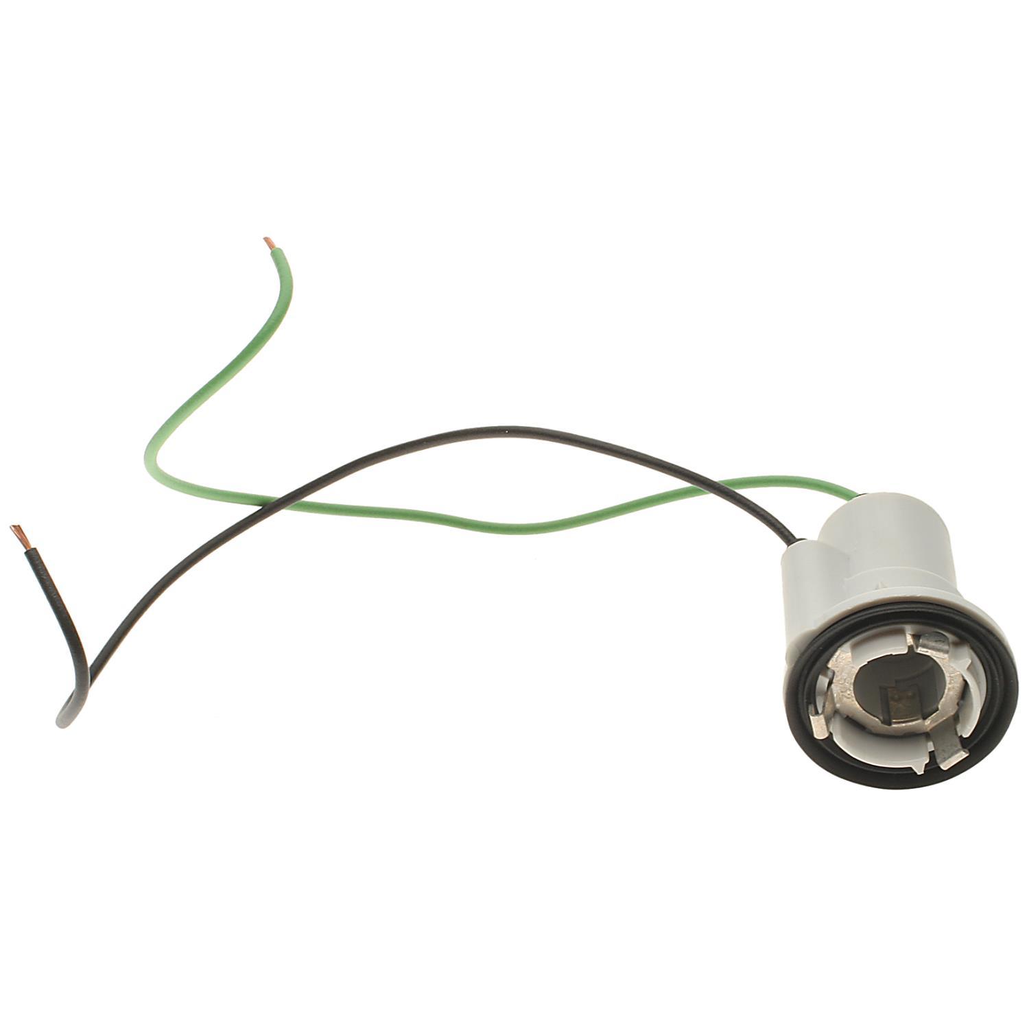 Standard Motor Products S67 - Parking Light Bulb Socket Standard Motor Products S67 Back Up Light Connector product image 2 of 3