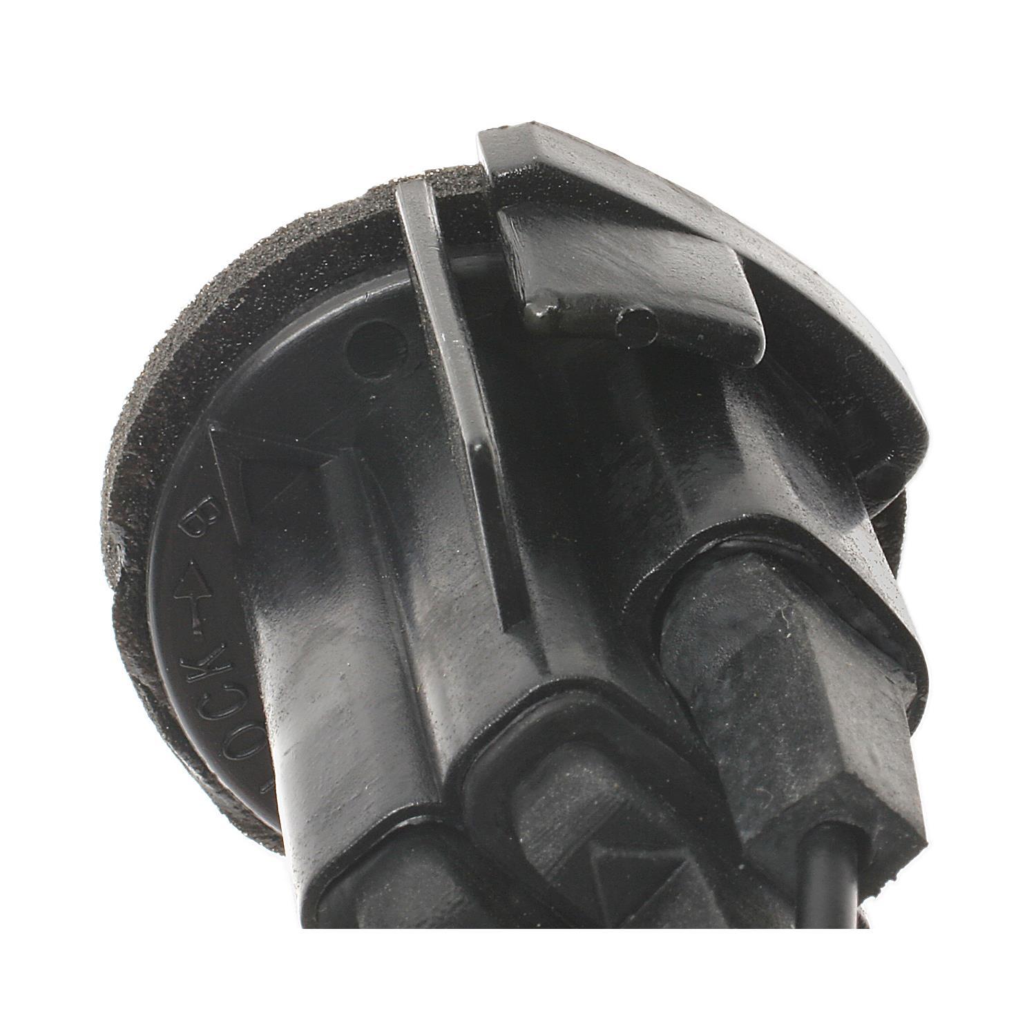 Standard Motor Products S673 - Tail Lamp Socket Standard Motor Products S673 Back Up Light Socket product image 1 of 3