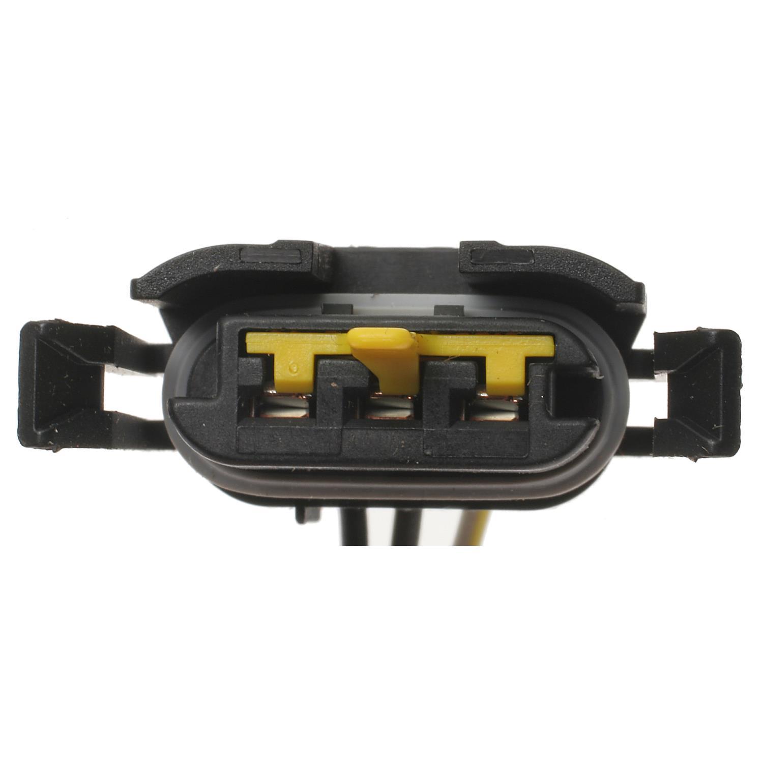 Standard Motor Products S682 - Headlight Connector Standard Motor Products S682 Brake / Tail / Turn Signal Light Connector product image 3 of 3