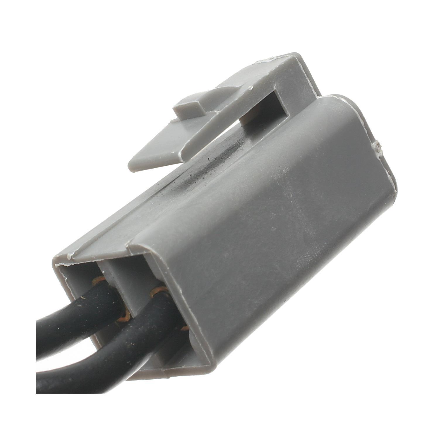 Standard Motor Products S735 Cargo Area Light Connector product image 1 of 3