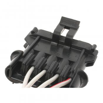 1993 GMC G2500 Auxiliary Battery Relay Connector