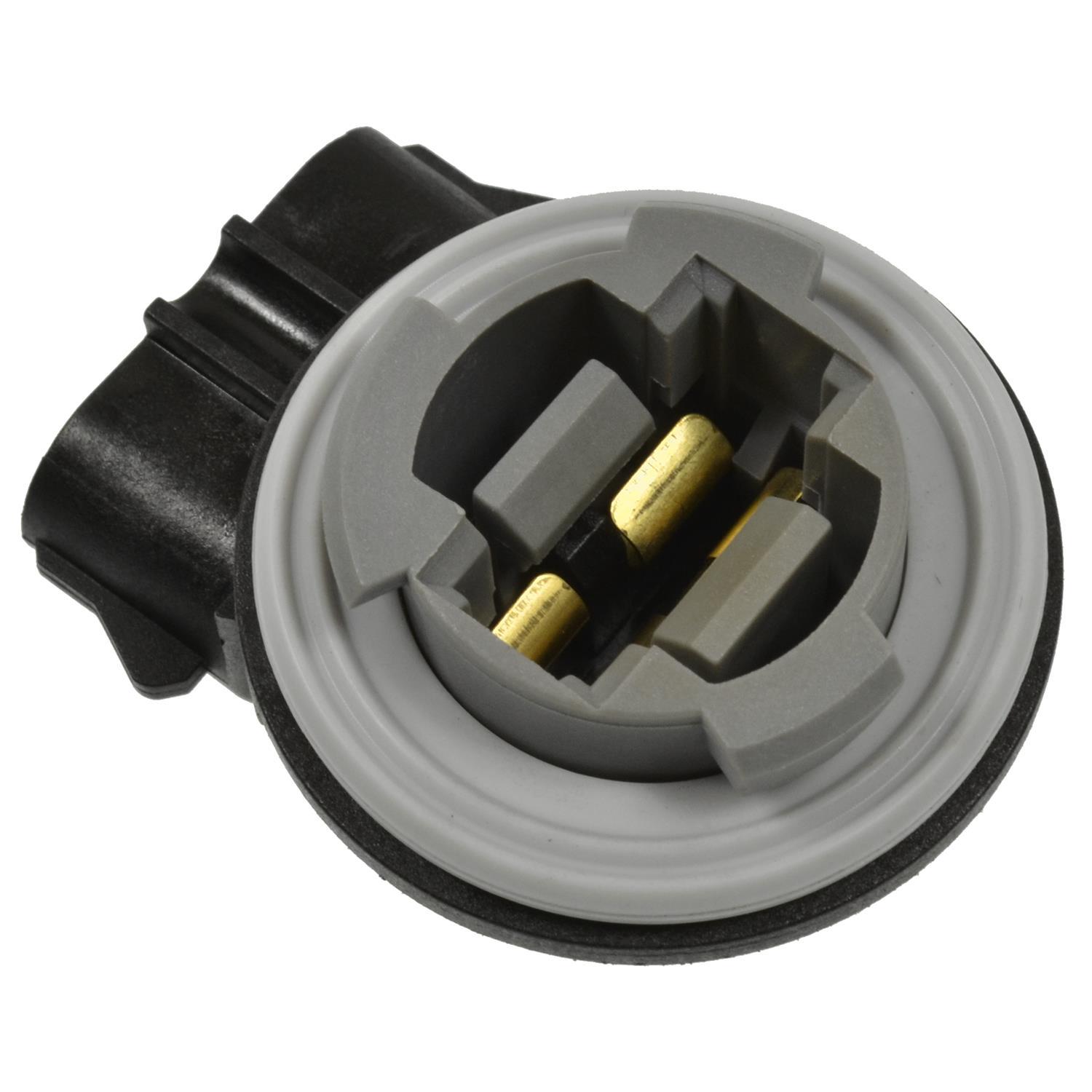 Standard Motor Products S786 - Tail Lamp Socket Standard Motor Products S786 Back Up Light Socket product image 1 of 3