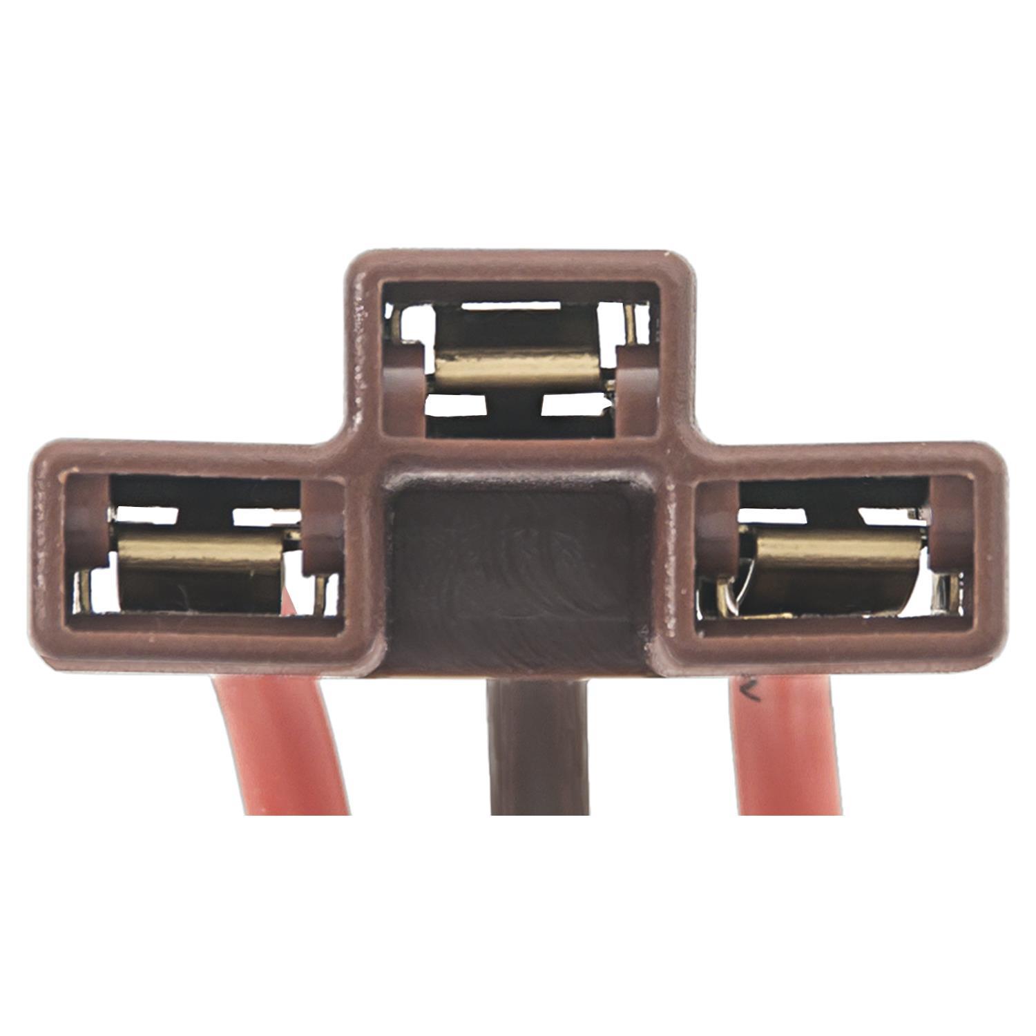 Standard Motor Products S83 - HVAC Power Servo Connector Standard Motor Products S83 HVAC Power Servo Connector product image 3 of 3