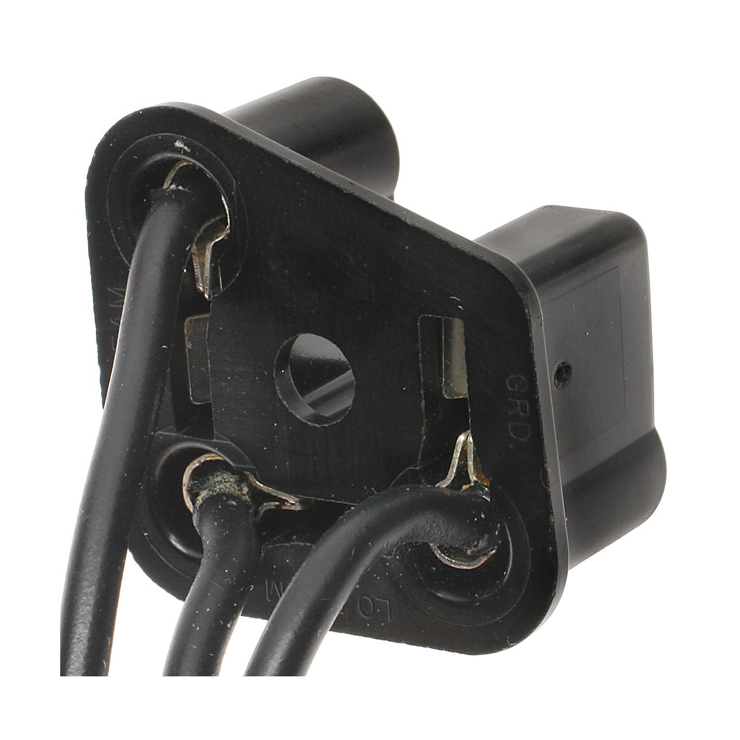 Standard Motor Products S844 - Headlight Connector Standard Motor Products S844 Daytime Running Light Connector product image 1 of 3