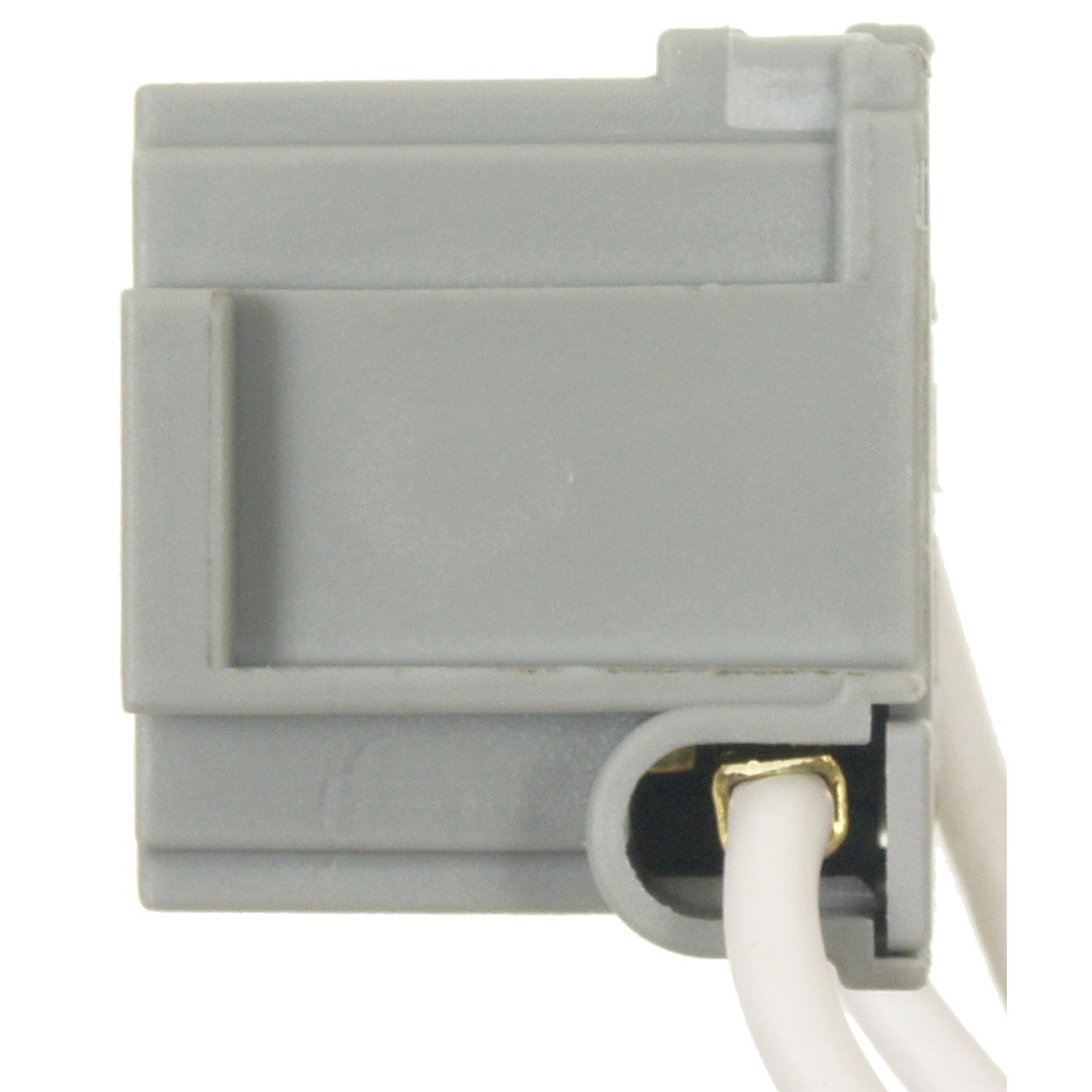 Standard Motor Products S948 - Headlight Connector Standard Motor Products S948 Body Wiring Harness Connector product image 3 of 3