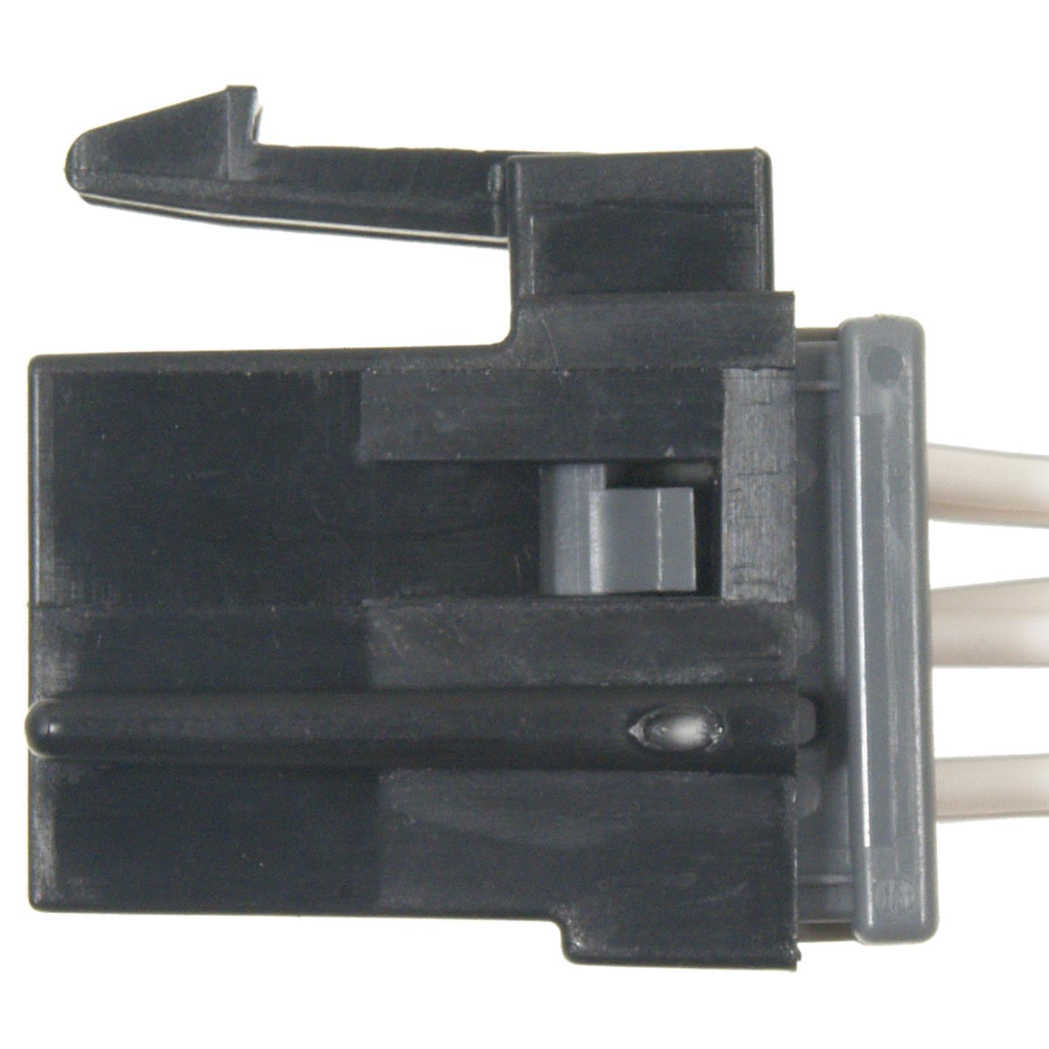Standard Motor Products S975 - Headlight Switch Connector Standard Motor Products S975 Headlight Switch Connector product image 3 of 3
