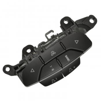 2008 Buick LaCrosse Steering Wheel Audio Control Switch Standard Motor Products SAS162 image 1 of 3