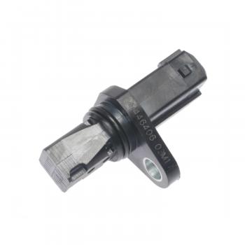 2002 Mitsubishi Montero Vehicle Speed Sensor Standard Motor Products SC376 image 1 of 3