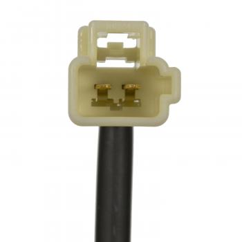 2010 Volkswagen Touareg Vehicle Speed Sensor Standard Motor Products SC587 image 3 of 3