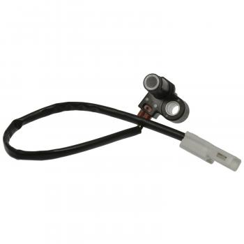 2012 Volkswagen Jetta Auto Trans Input Shaft Speed Sensor Standard Motor Products SC601 image 2 of 3