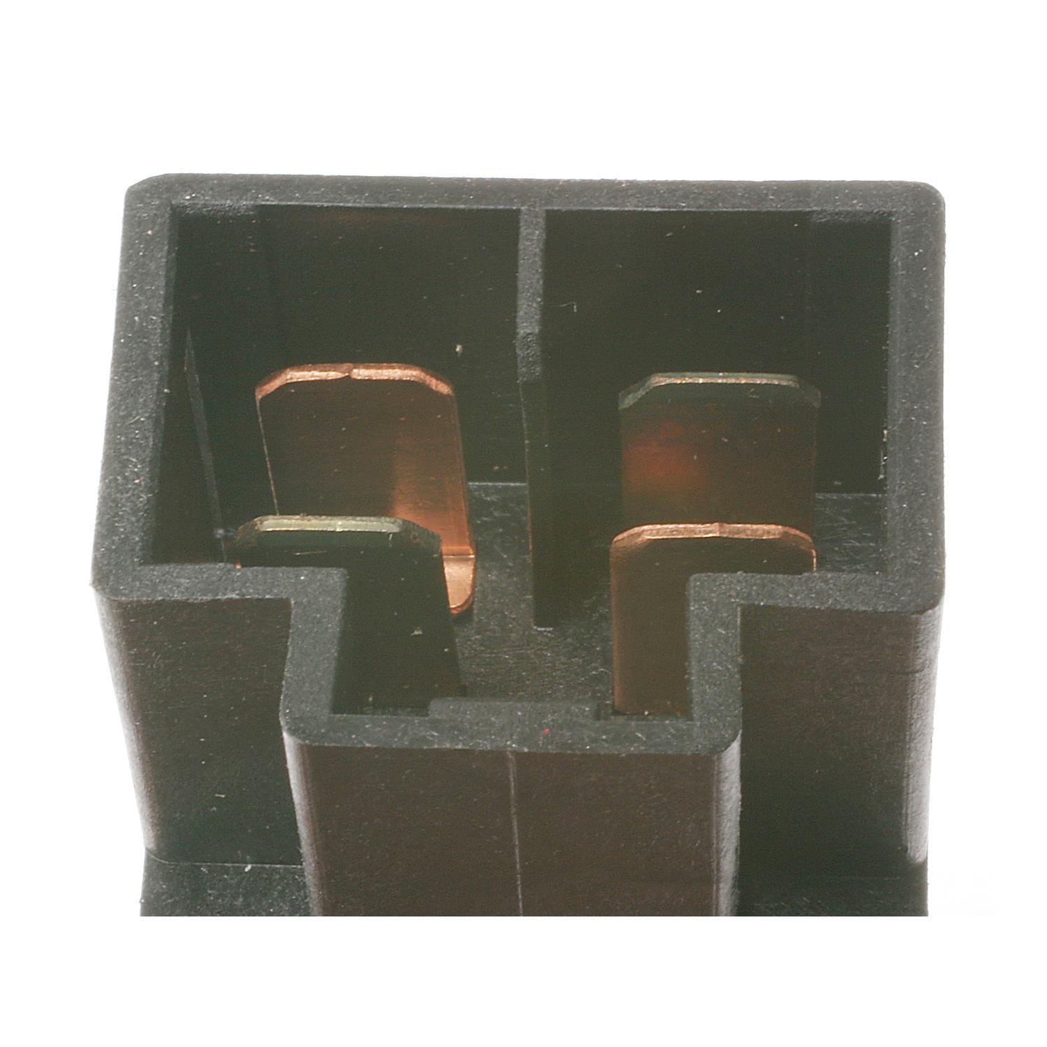 Standard Motor Products SLS186 Brake Light Switch product image 1 of 3