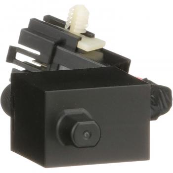 1993 Jeep Wrangler Brake Light Switch Standard Motor Products SLS189 image 2 of 4