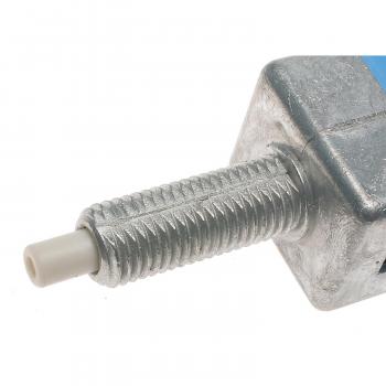2000 Suzuki Esteem Brake Light Switch Standard Motor Products SLS258 image 3 of 3