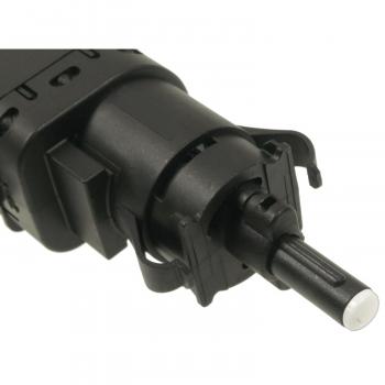 2012 Land Rover LR2 Brake Light Switch Standard Motor Products SLS469 image 1 of 3