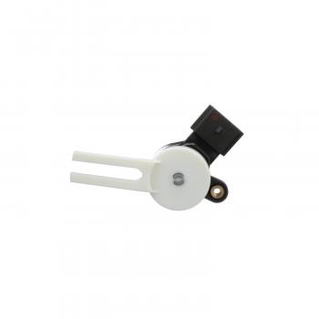 2015 Chevrolet Impala Brake Pedal Position Sensor Standard Motor Products SLS568 image 3 of 4