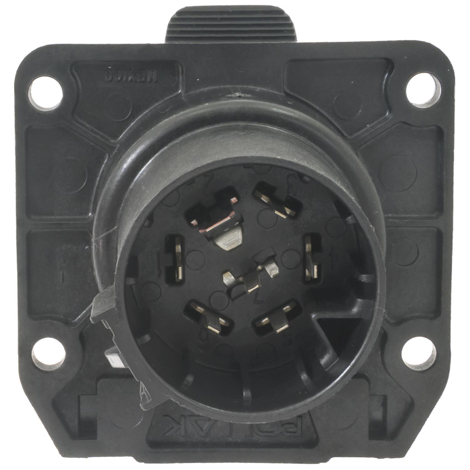 Standard Motor Products TC556 - Trailer Connector Kit Standard Motor Products TC556 Trailer Connector Kit product image 4 of 5