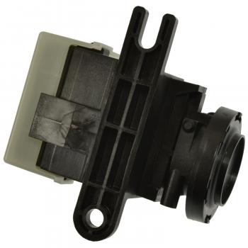 2002 Ford Excursion 4WD Actuator Standard Motor Products TCA105 image 1 of 3