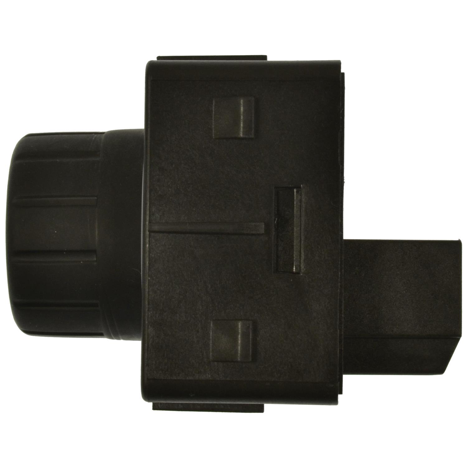 Standard Motor Products TCA109 - 4WD Switch Standard Motor Products TCA109 4WD Indicator Lamp Switch product image 3 of 3
