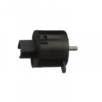 2005 Ford F-350 4WD Switch Standard Motor Products TCA74 image 4 of 4