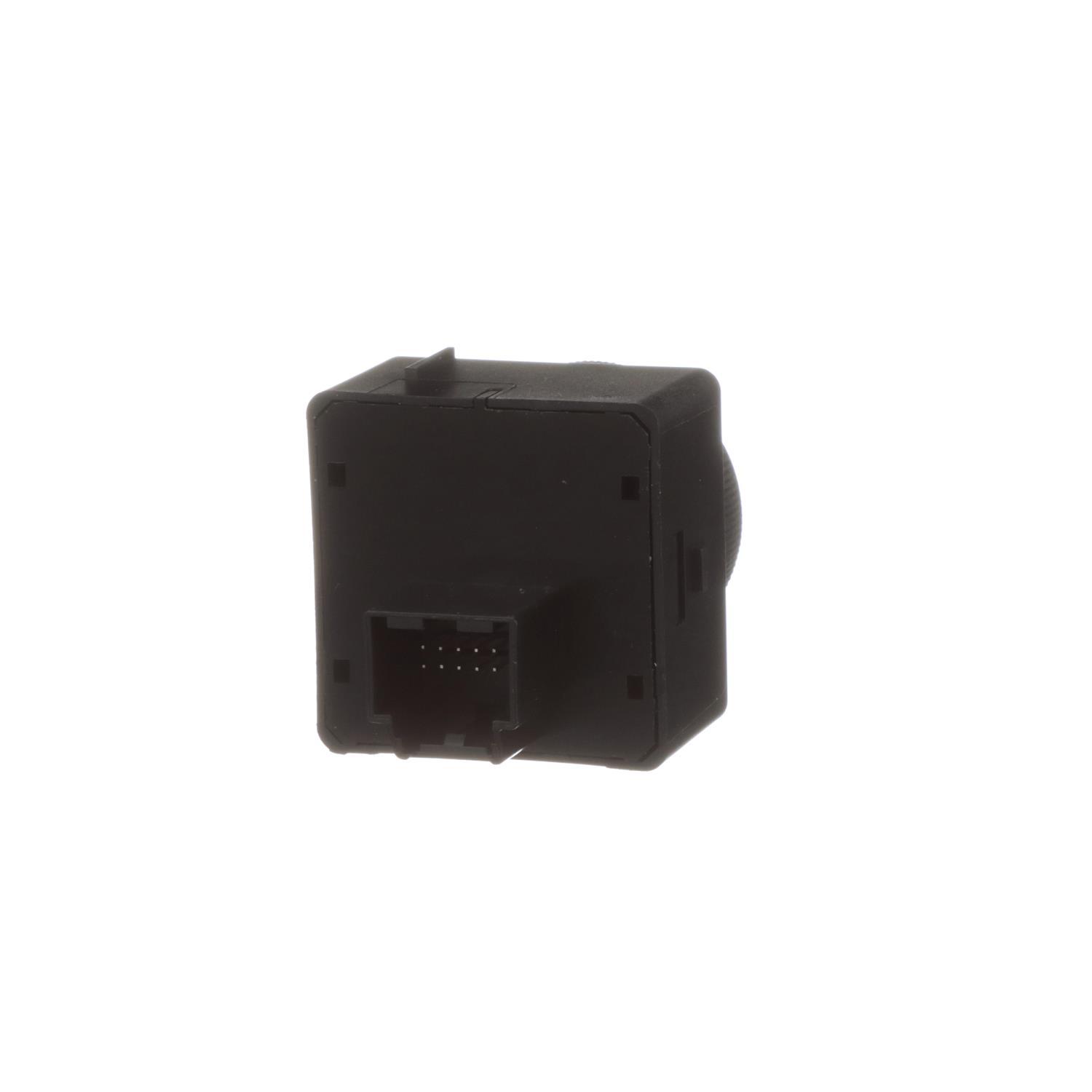 Standard Motor Products TCA76 4WD Switch product image 1 of 6