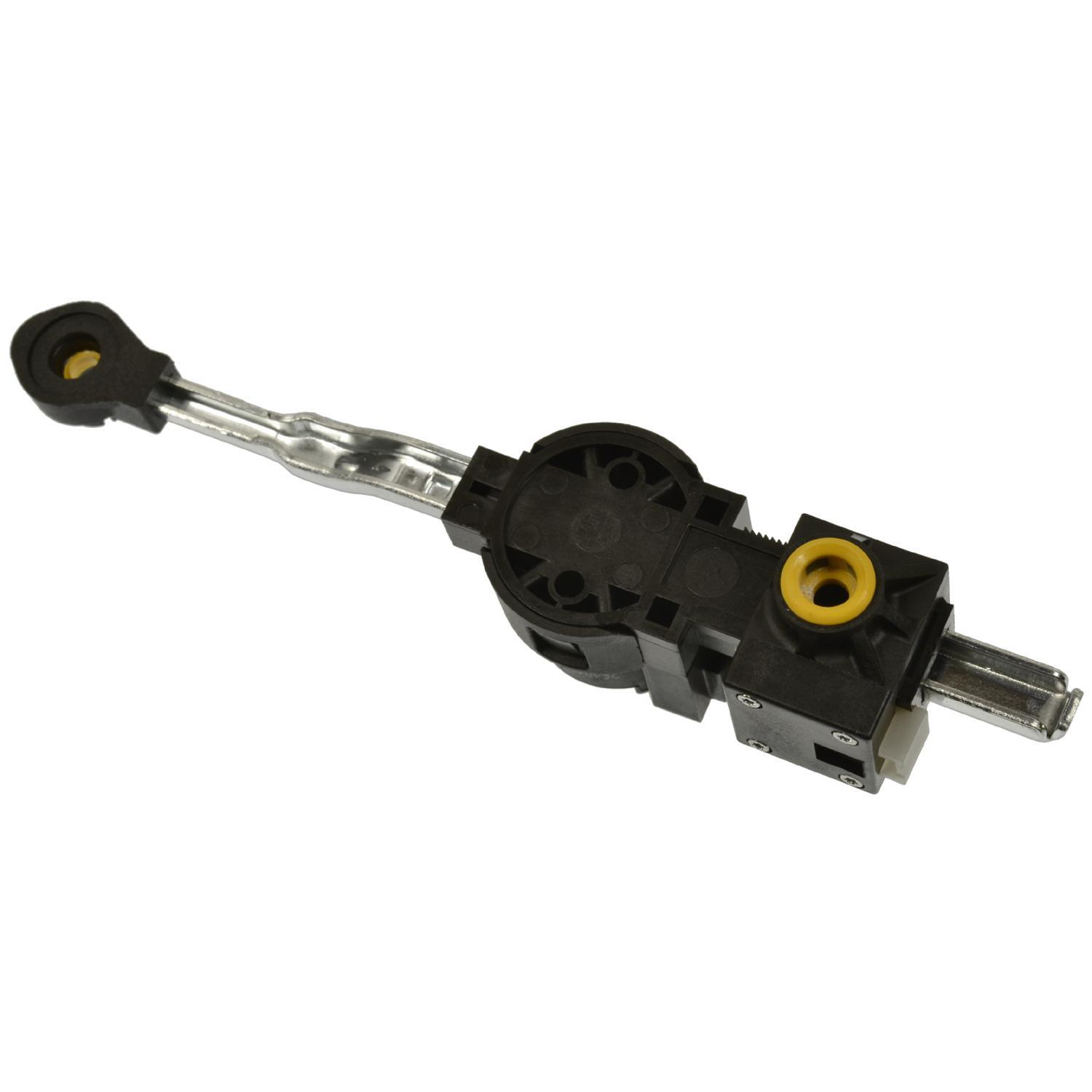 Standard Motor Products TCS305 - Auto Trans Control Solenoid Standard Motor Products TCS305 Auto Trans Control Solenoid product image 1 of 3